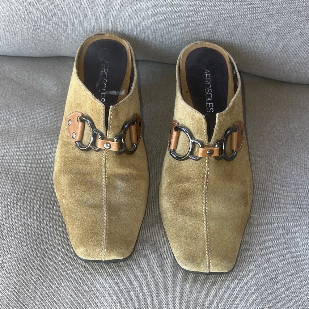 AEROSOLES Women's Tan Suede Loafers with Buckle Detail